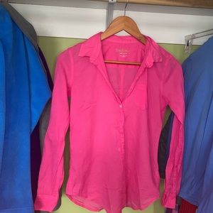 I’m selling a long sleeve Lily Pulitzer